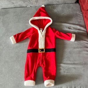 Carter's Santa suit - 6 months